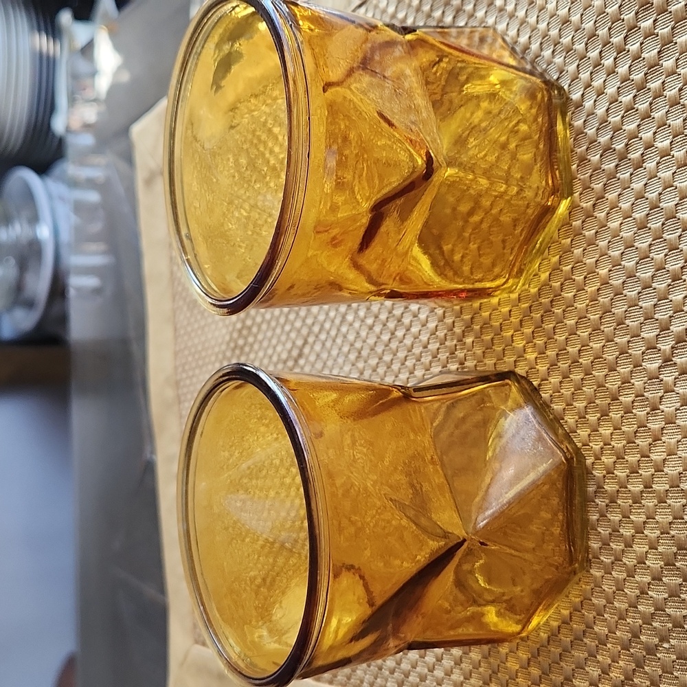 Vintage MCM Amber Glass Whiskey Tumblers - Picture 3 of 7